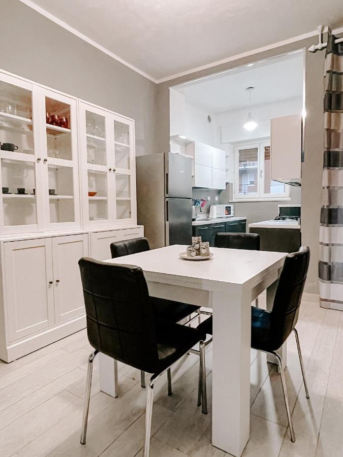Myhouse Inn Suite Paradiso - Affitti Brevi Italia コッレーニョ エクステリア 写真